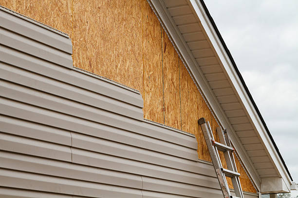 Professional Siding Inspection technician working in Immaculata, PA